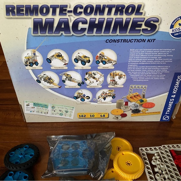 Thames & Kosmos remote control machines construction kit, like new - Picture 9 of 10